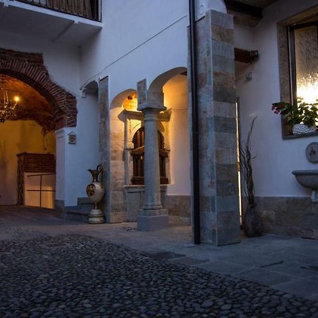 Mansarde & Suite Maison 1706 Lago Orta Borgomanero Exterior foto