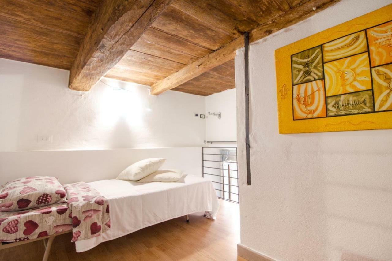 Mansarde & Suite Maison 1706 Lago Orta Borgomanero Exterior foto